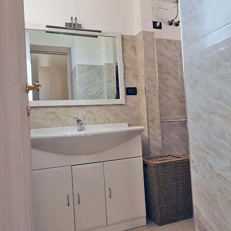 Apartment Gabedi Lerici